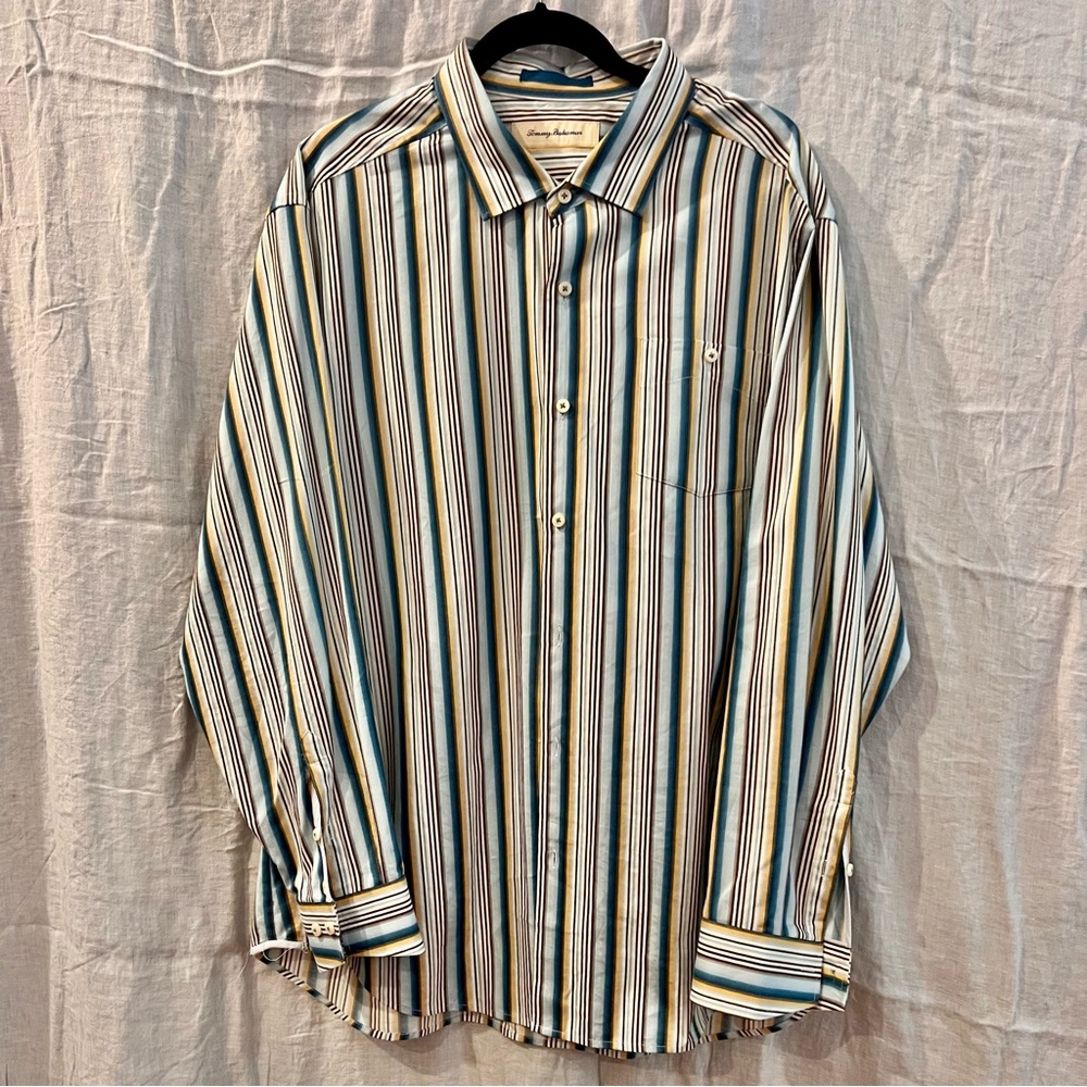 Tommy Bahama Blue and White Casual Button Down Shirt